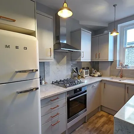 Lovely 2 Bed Apartment In Shoreditch On Quiet Side Street London Exterior photo