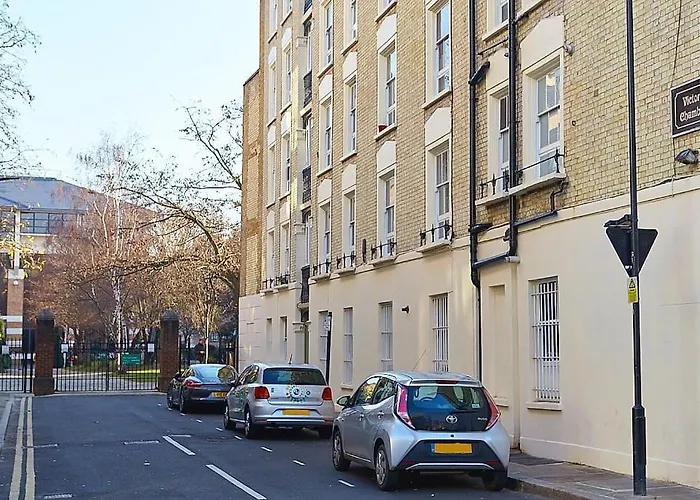 Lovely 2 Bed Apartment In Shoreditch On Quiet Side Street
